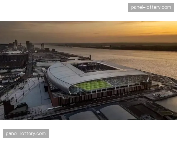 埃弗顿发布新球场布拉姆利-摩尔码头球场最终建设进展图集