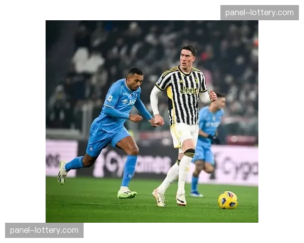 三中卫浪潮再起：意甲成为欧洲足坛防守战术的试验田